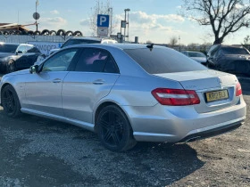Mercedes-Benz E 220 На части, снимка 3
