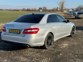 Mercedes-Benz E 220 На части, снимка 1