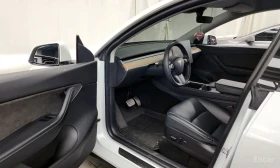 Tesla Model Y Long Range AWD* PANORAMA* , снимка 6