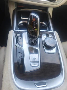 BMW 740 Б58, снимка 13
