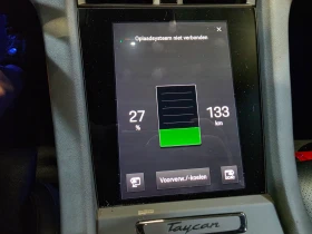 Porsche Taycan LED Navi-Pro Sport-Leather KeylessGo Camera 91%SoH, снимка 12