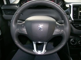 Peugeot 208 1, 2VTI - EURO 5B , NAVI, снимка 14