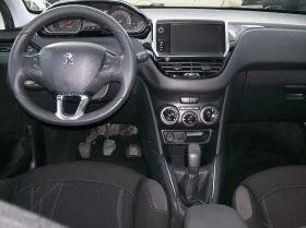 Peugeot 208 1, 2VTI - EURO 5B , NAVI, снимка 11