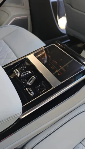 Audi S8 4.0 TFSI V8 Mild Hybrid Quattro - 169998 лв. / 86918.60 € - 20221546 14