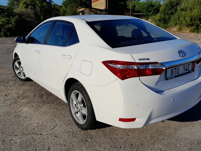 Toyota Corolla 1.6vvti-132hp, снимка 4 - Автомобили и джипове - 47069361