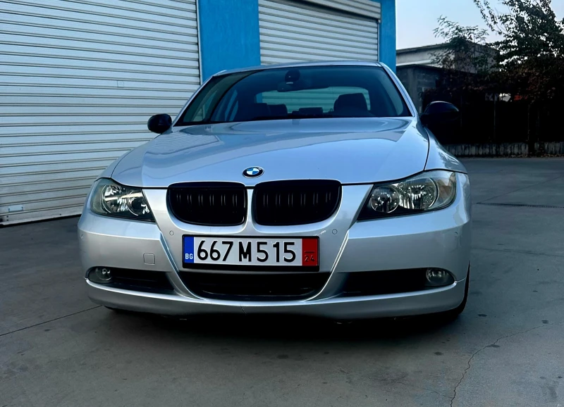 BMW 318 I, снимка 3 - Автомобили и джипове - 48071363