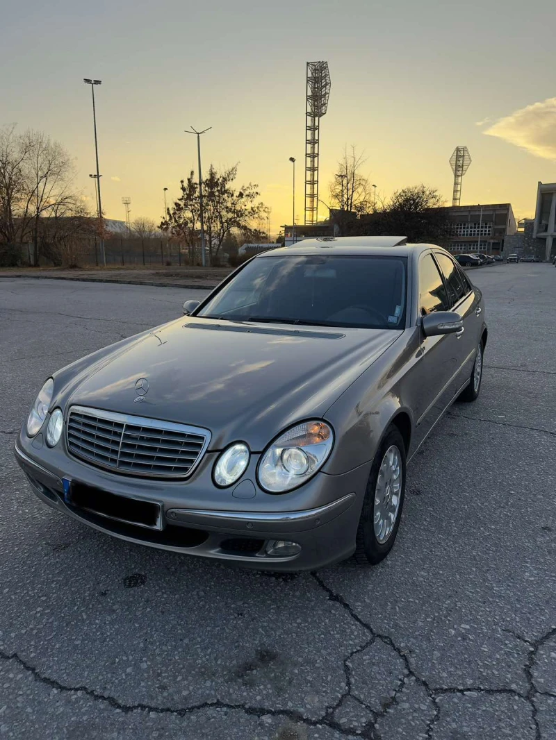 Mercedes-Benz E 320, снимка 1 - Автомобили и джипове - 48287944