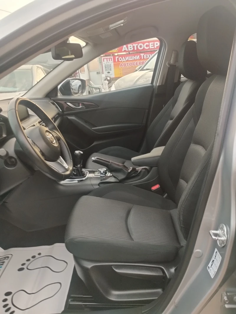 Mazda 3 2.0 SKY ACTIVE., снимка 10 - Автомобили и джипове - 51701715