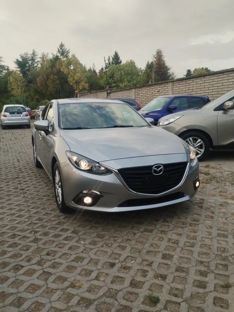 Mazda 3 2.0 SKY ACTIVE., снимка 2 - Автомобили и джипове - 51701715