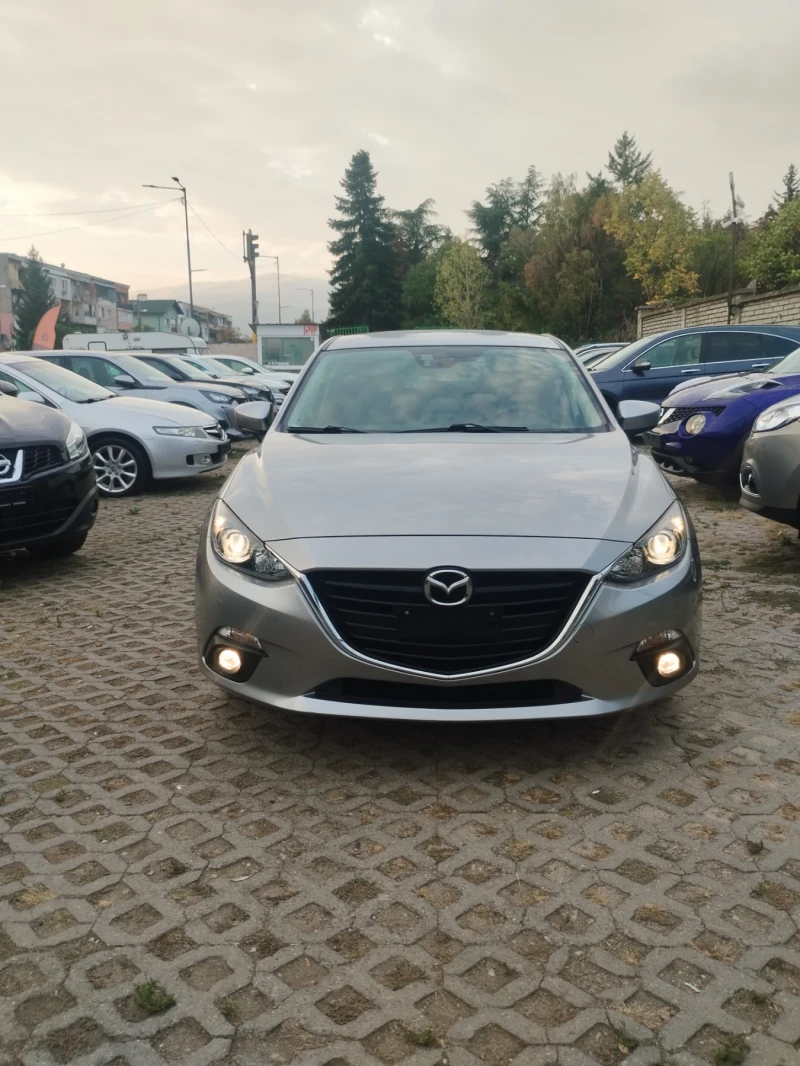 Mazda 3 2.0 SKY ACTIVE.
