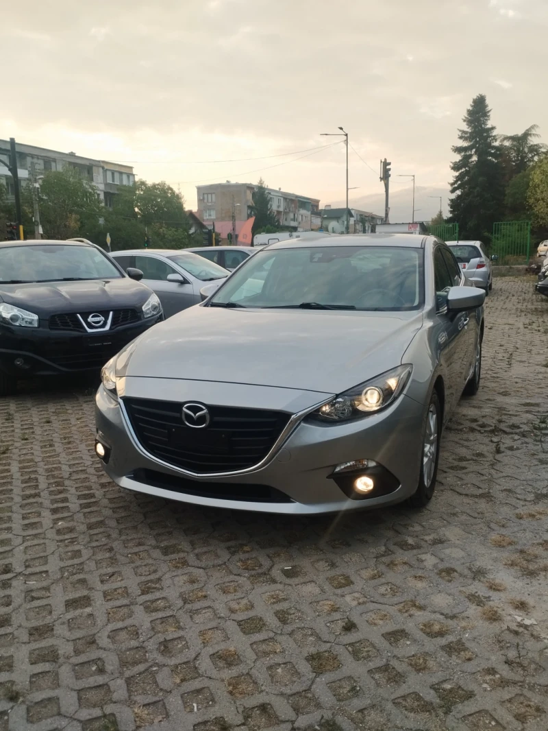 Mazda 3 2.0 SKY ACTIVE., снимка 3 - Автомобили и джипове - 51701715
