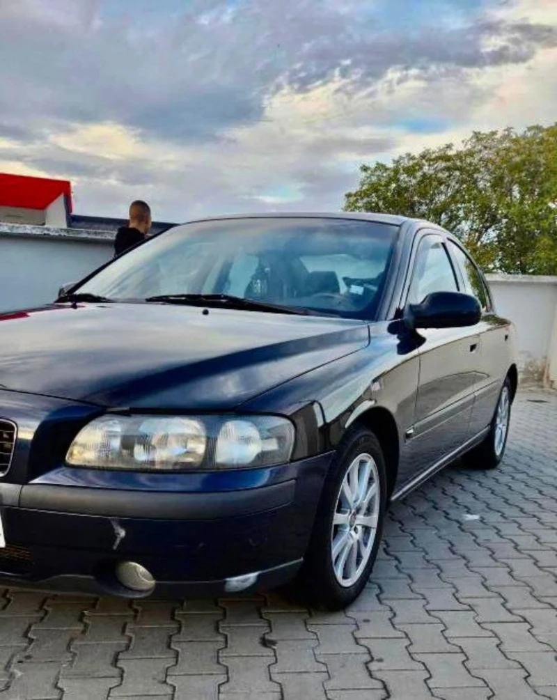 Volvo S60, снимка 3 - Автомобили и джипове - 52945658