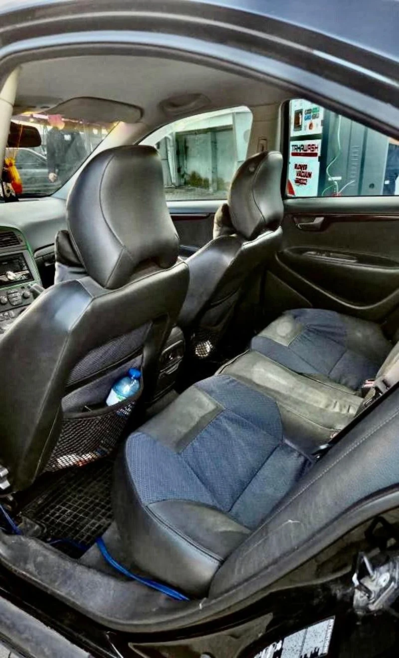 Volvo S60, снимка 9 - Автомобили и джипове - 52945658