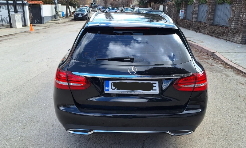 Mercedes-Benz C 220, снимка 3 - Автомобили и джипове - 52931320