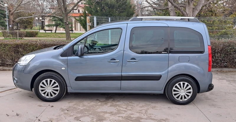 Citroen Berlingo, снимка 3 - Автомобили и джипове - 53397025