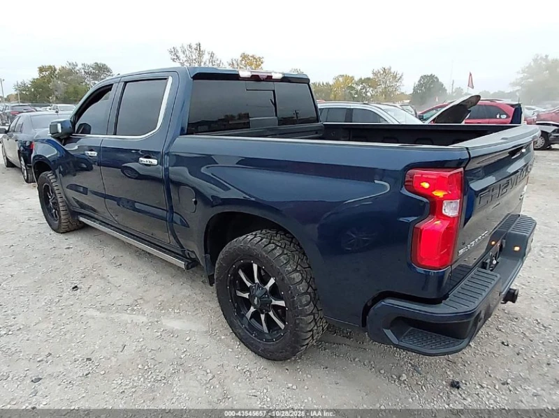 Chevrolet Silverado 6.2L V-8 DI, VVT, 420HP 4X4 Drive, снимка 8 - Автомобили и джипове - 53500837