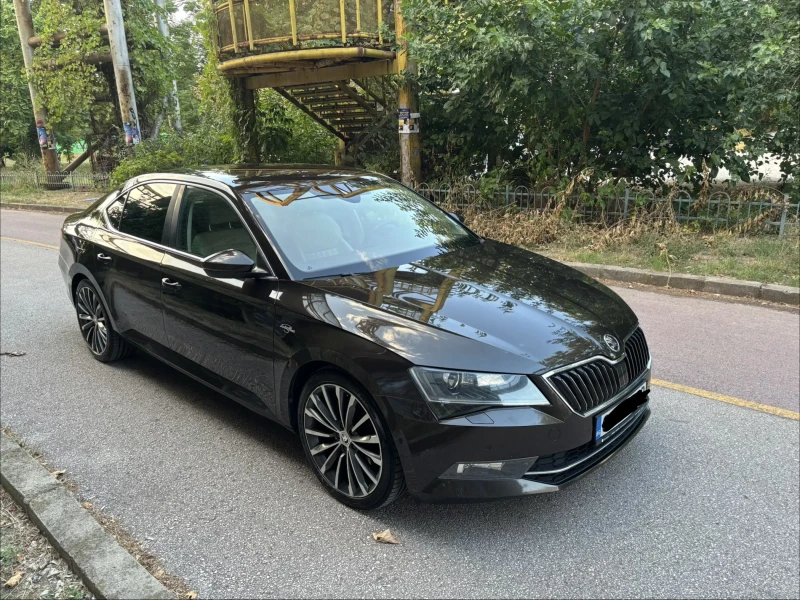 Skoda Superb Laurin & Klement, снимка 3 - Автомобили и джипове - 53580611