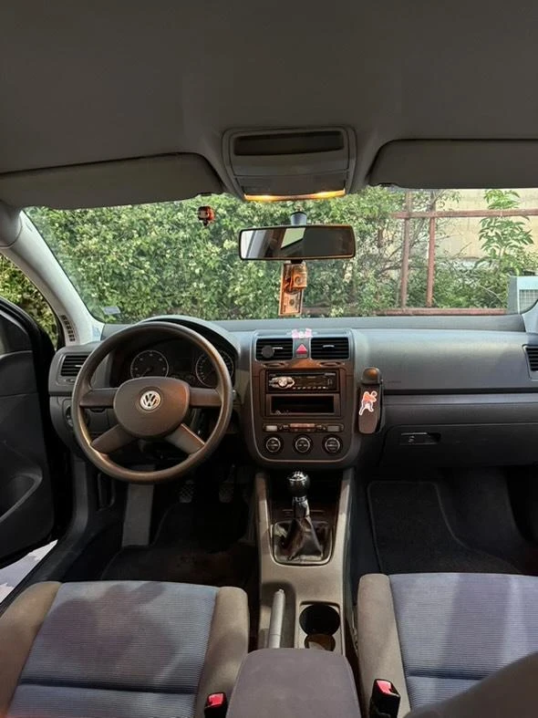 VW Golf 1.9 TDI, снимка 11 - Автомобили и джипове - 48124890