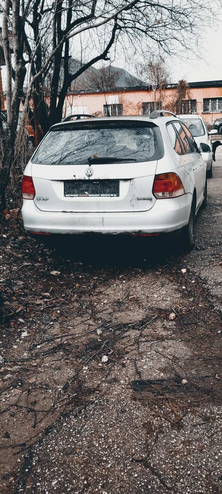 VW Golf Blue Motion, снимка 3 - Автомобили и джипове - 52672993