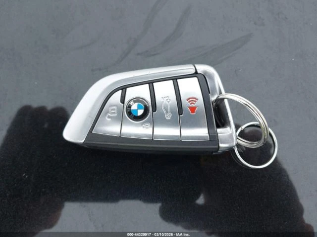 BMW 530 XDRIVE* DISTRONIC* AMBIENT* �������* CARPLAY | Mobile.bg � ����������� 13