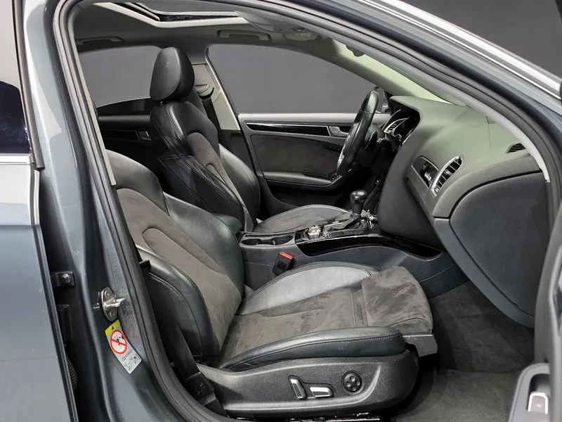 Audi A4 2.0 TDI Quattro Prestige B8, снимка 9 - Автомобили и джипове - 55431384