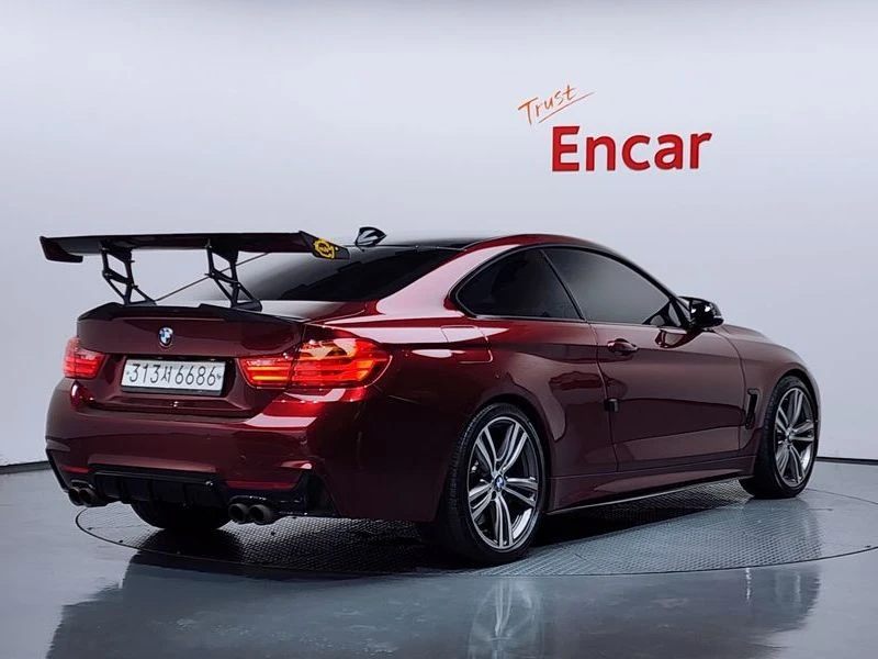 BMW 324 428i M Sport Coupe| 245к.с., снимка 2 - Автомобили и джипове - 56130498