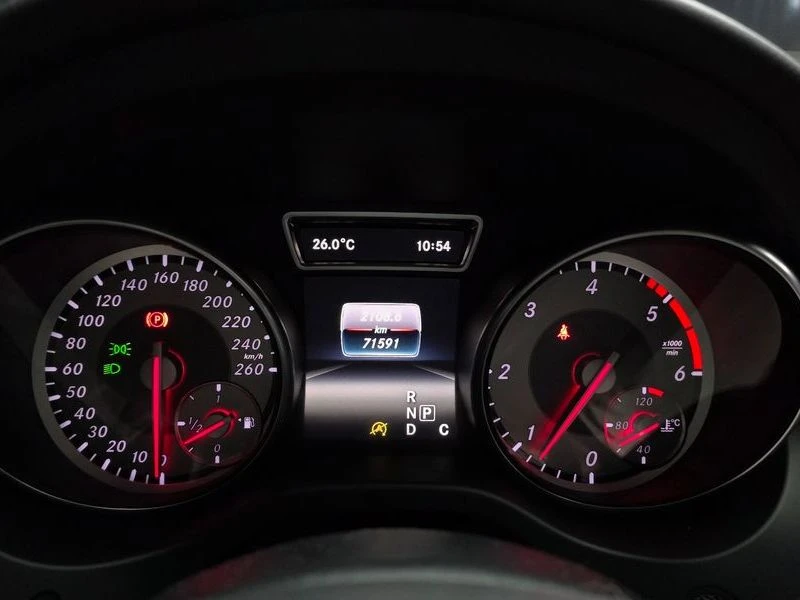 Mercedes-Benz CLA CLA200 d| 136к.с., снимка 8 - Автомобили и джипове - 56165019