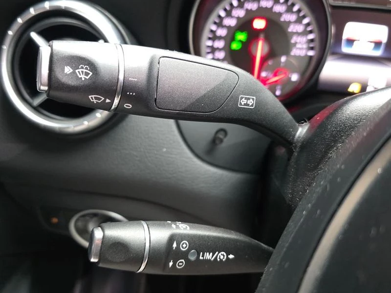 Mercedes-Benz CLA CLA200 d| 136к.с., снимка 14 - Автомобили и джипове - 56165019