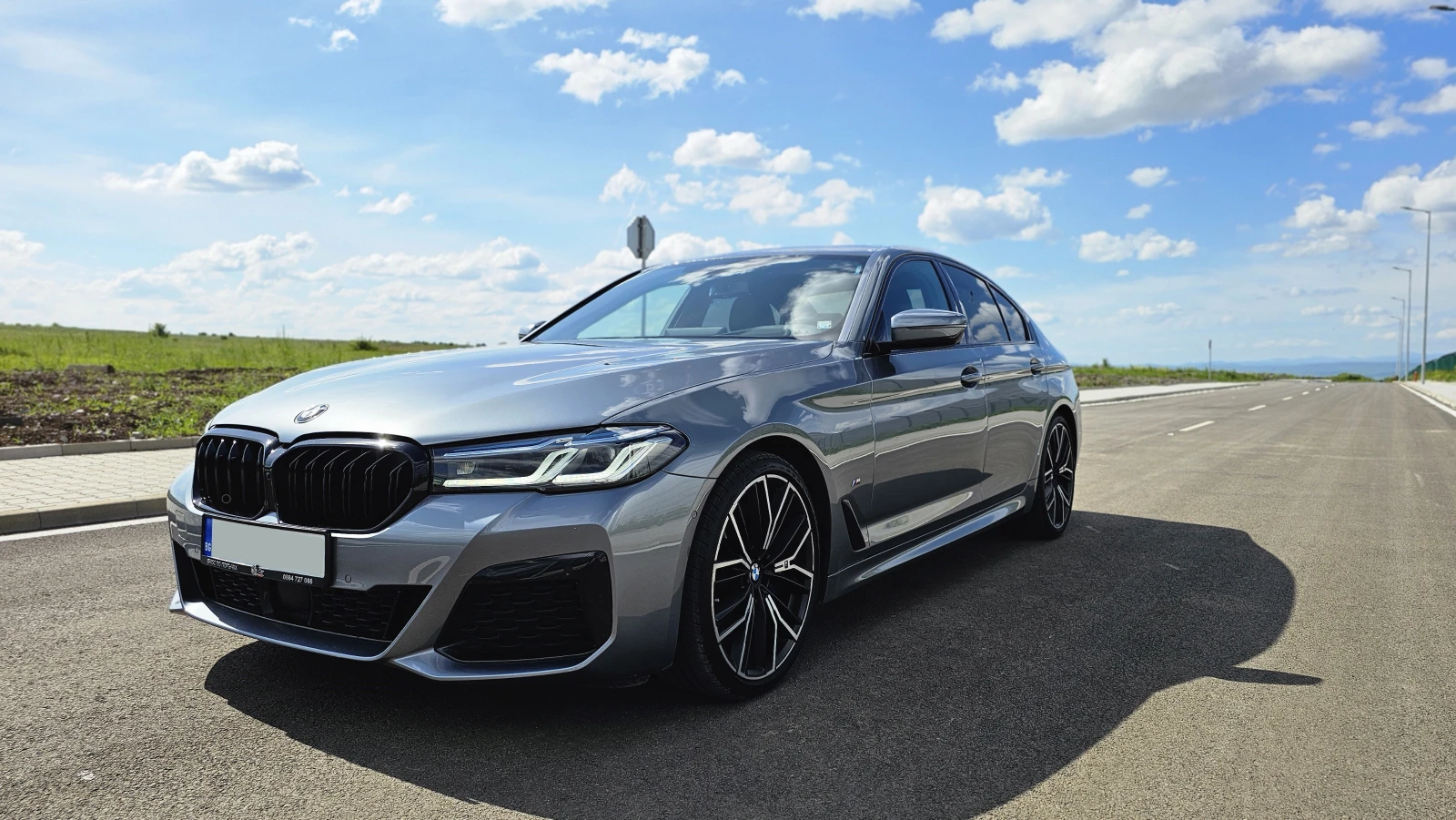 BMW 540 X-Drive Mild Hybrid M-Sport Bowers & Wilkins - изображение 2