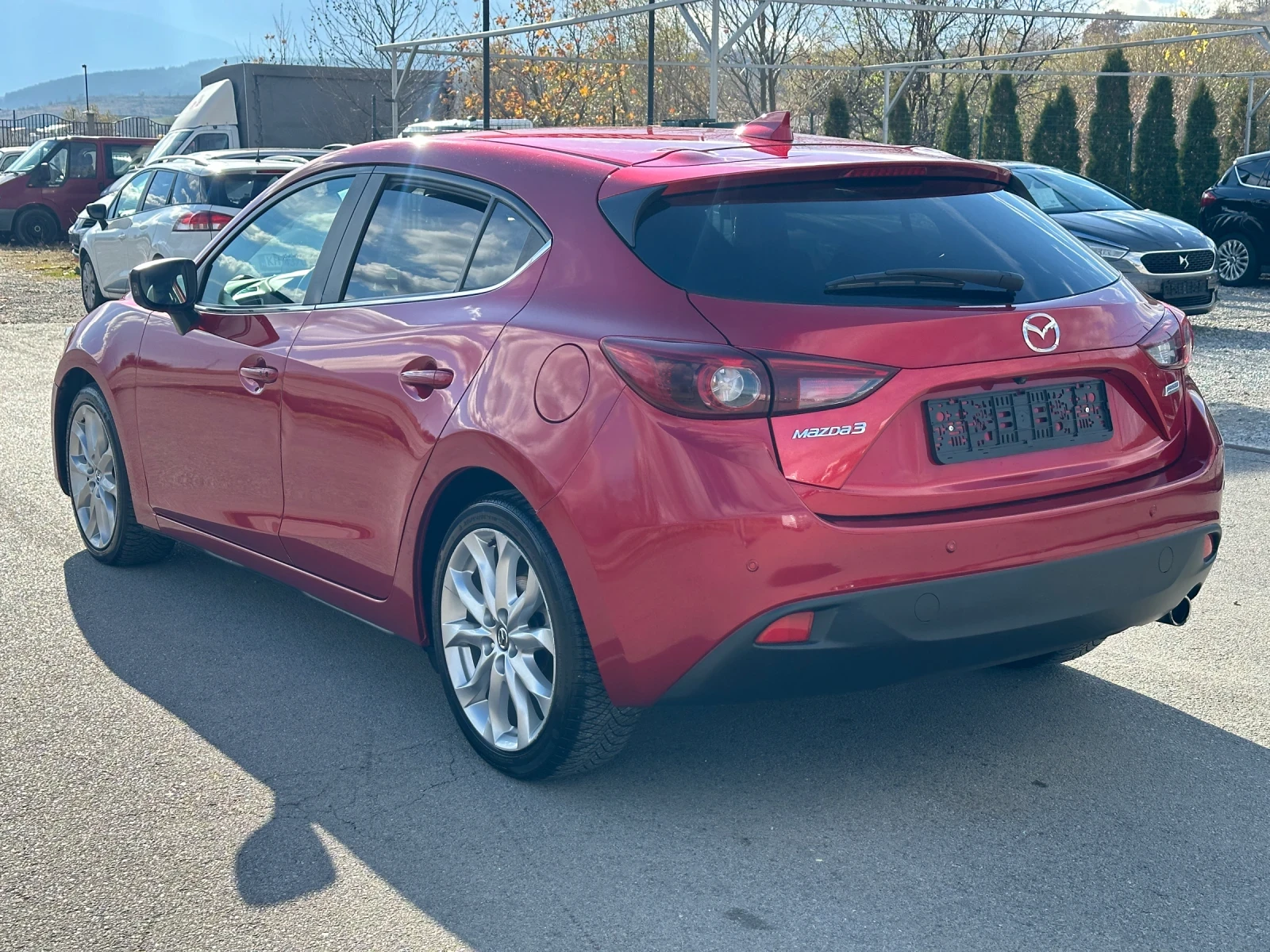 Mazda 3 1.5 D - изображение 4