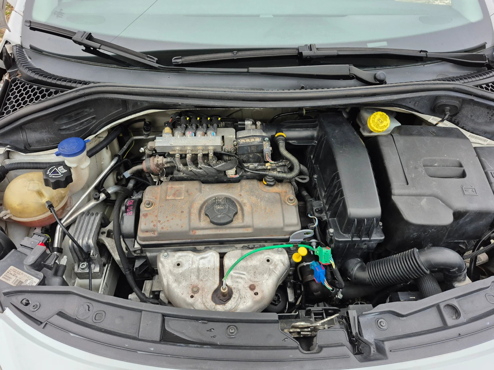 Peugeot 207 1.4i  GPL 74K.S | Mobile.bg — изображение 17