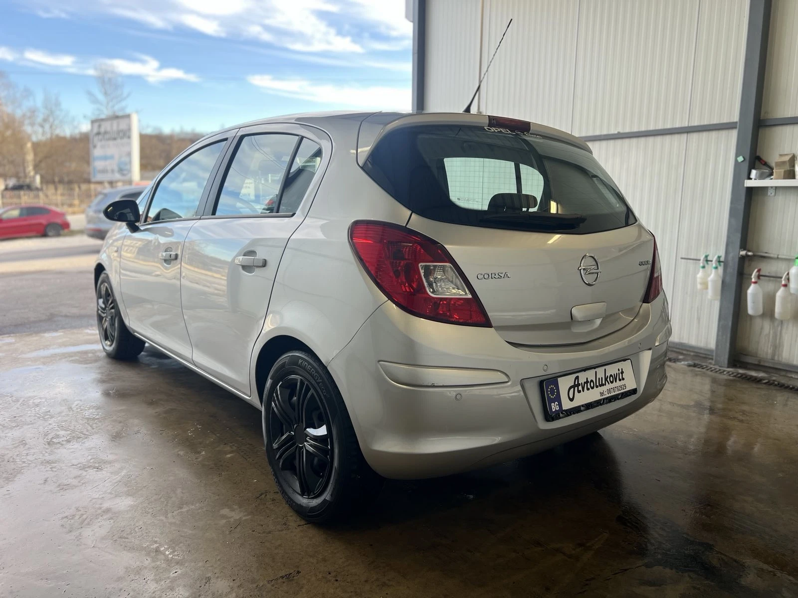 Opel Corsa 1.3i АВТОМАТИК - изображение 6