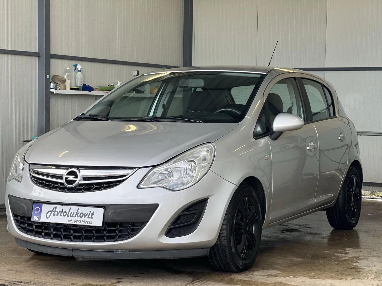 Opel Corsa 1.3i АВТОМАТИК - изображение 3