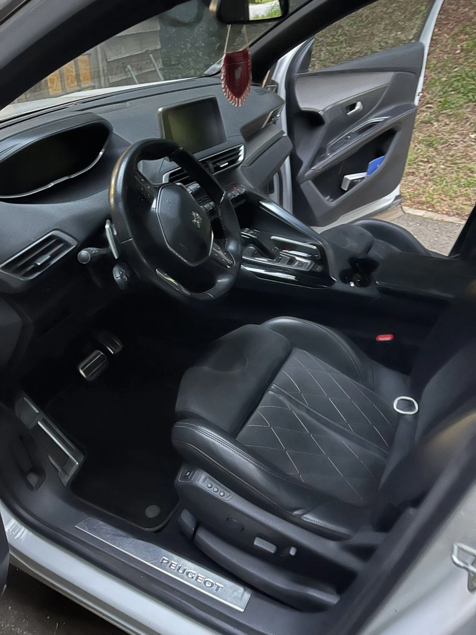 Peugeot 5008 2.0GT BLUEHDI 181 EAT6 - изображение 3