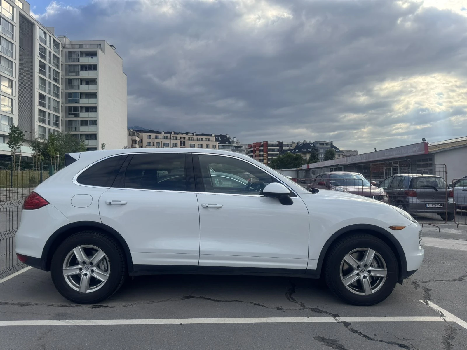 Porsche Cayenne S/400hp/4.8cc/НОВ ВНОС/РЕАЛНИ КИЛОМЕТРИ - изображение 4