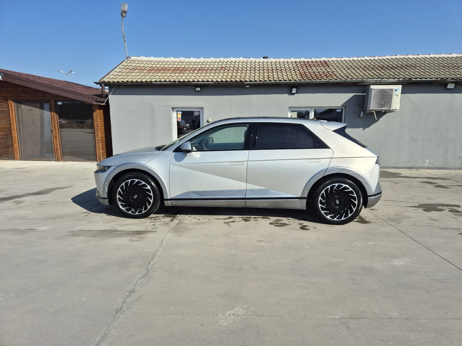 Hyundai Ioniq 5  - изображение 5