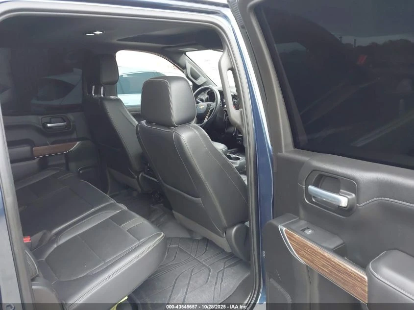 Chevrolet Silverado 6.2L V-8 DI, VVT, 420HP 4X4 Drive | Mobile.bg � ����������� 13