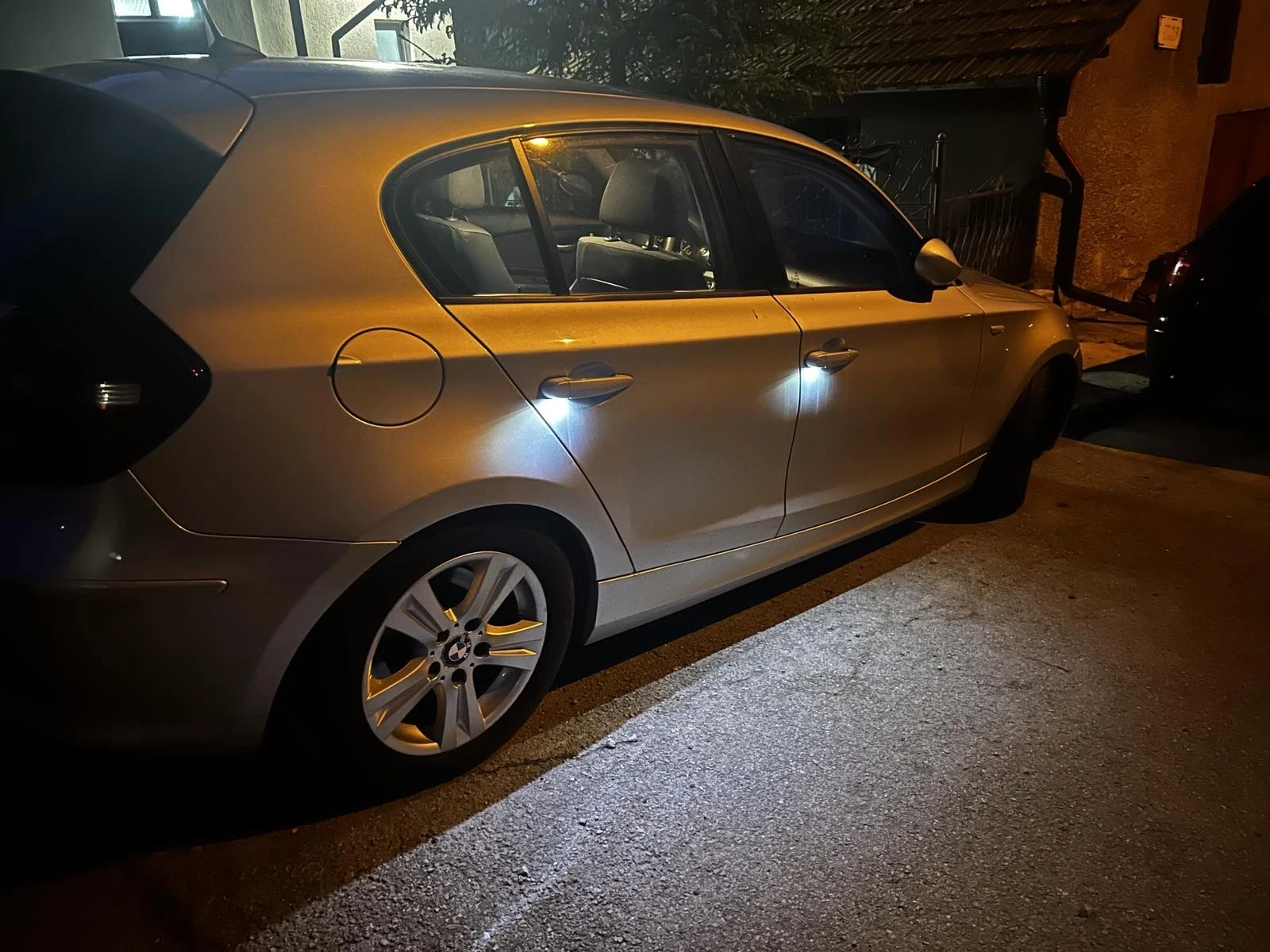 BMW 118 118D 143 �.� | Mobile.bg � ����������� 9