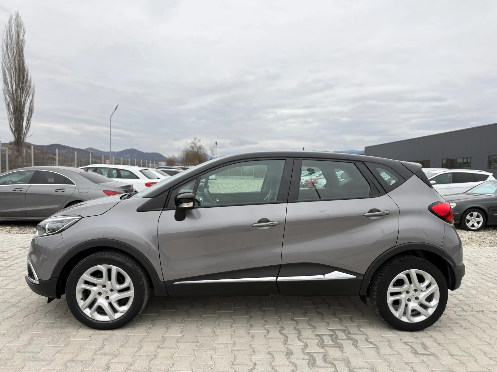 Renault Captur 1.5 DCI NAVI CAMERA AUTOMAT | Mobile.bg � ����������� 3