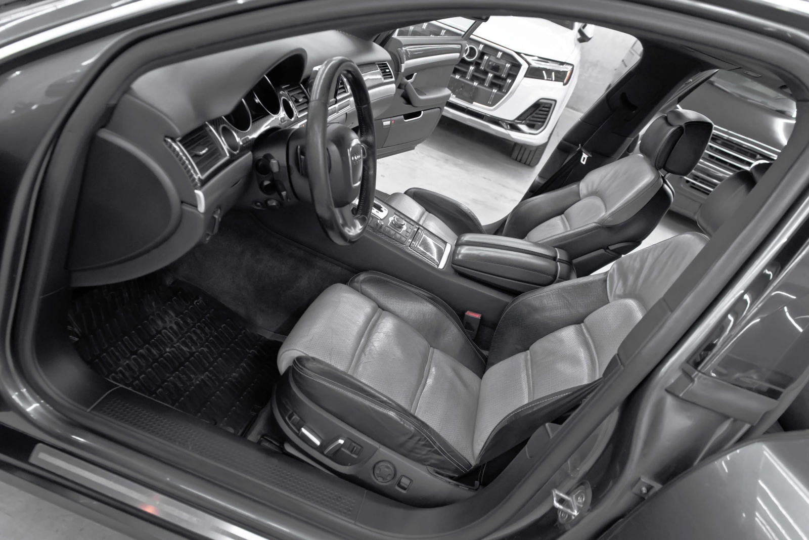 Audi A8 4.2tdi v8 ФЕЙСЛИФТ, снимка 10 - Автомобили и джипове - 53910776