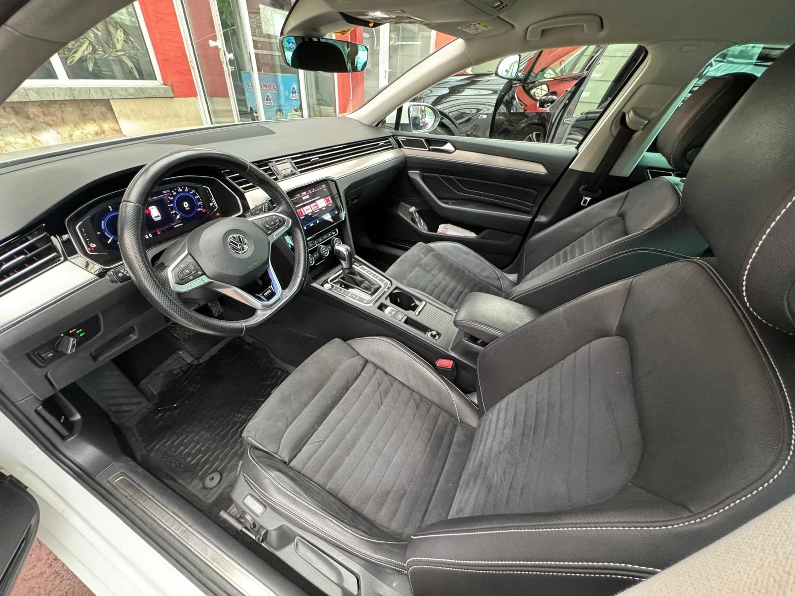 VW Passat GTE, снимка 7 - Автомобили и джипове - 54013287