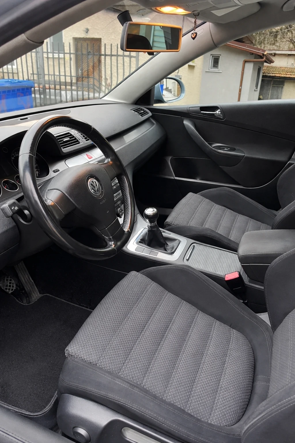 VW Passat, снимка 7 - Автомобили и джипове - 54015728