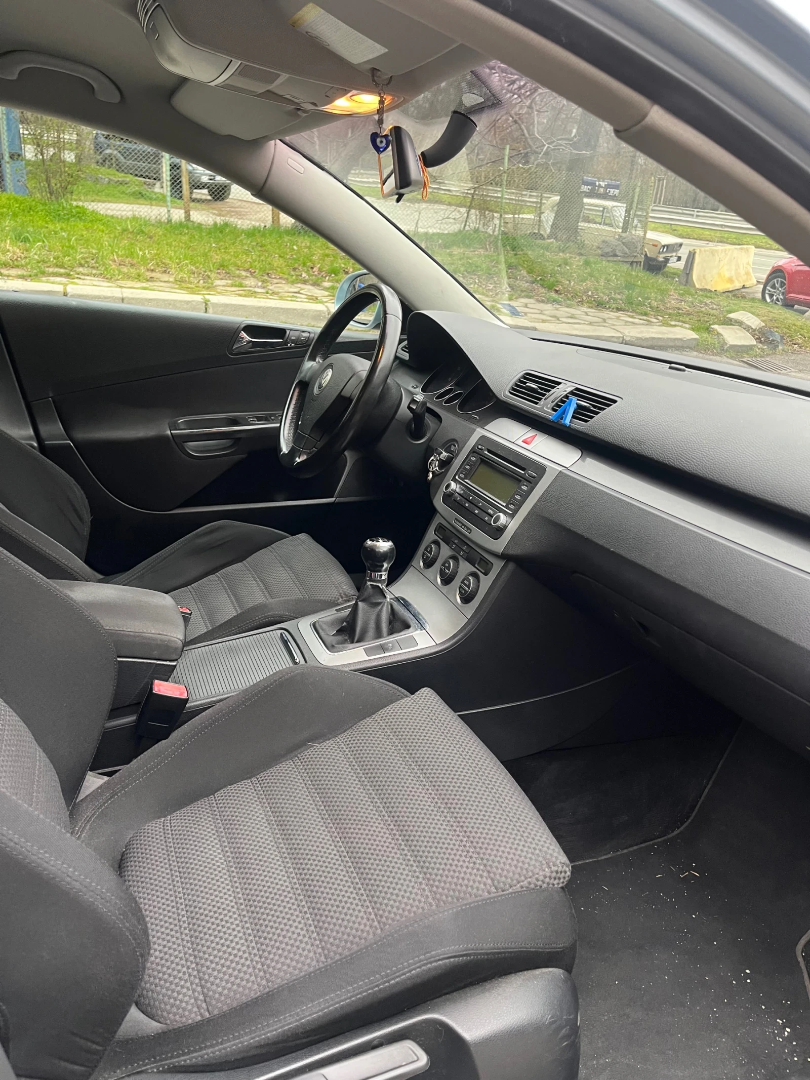 VW Passat, снимка 8 - Автомобили и джипове - 54015728