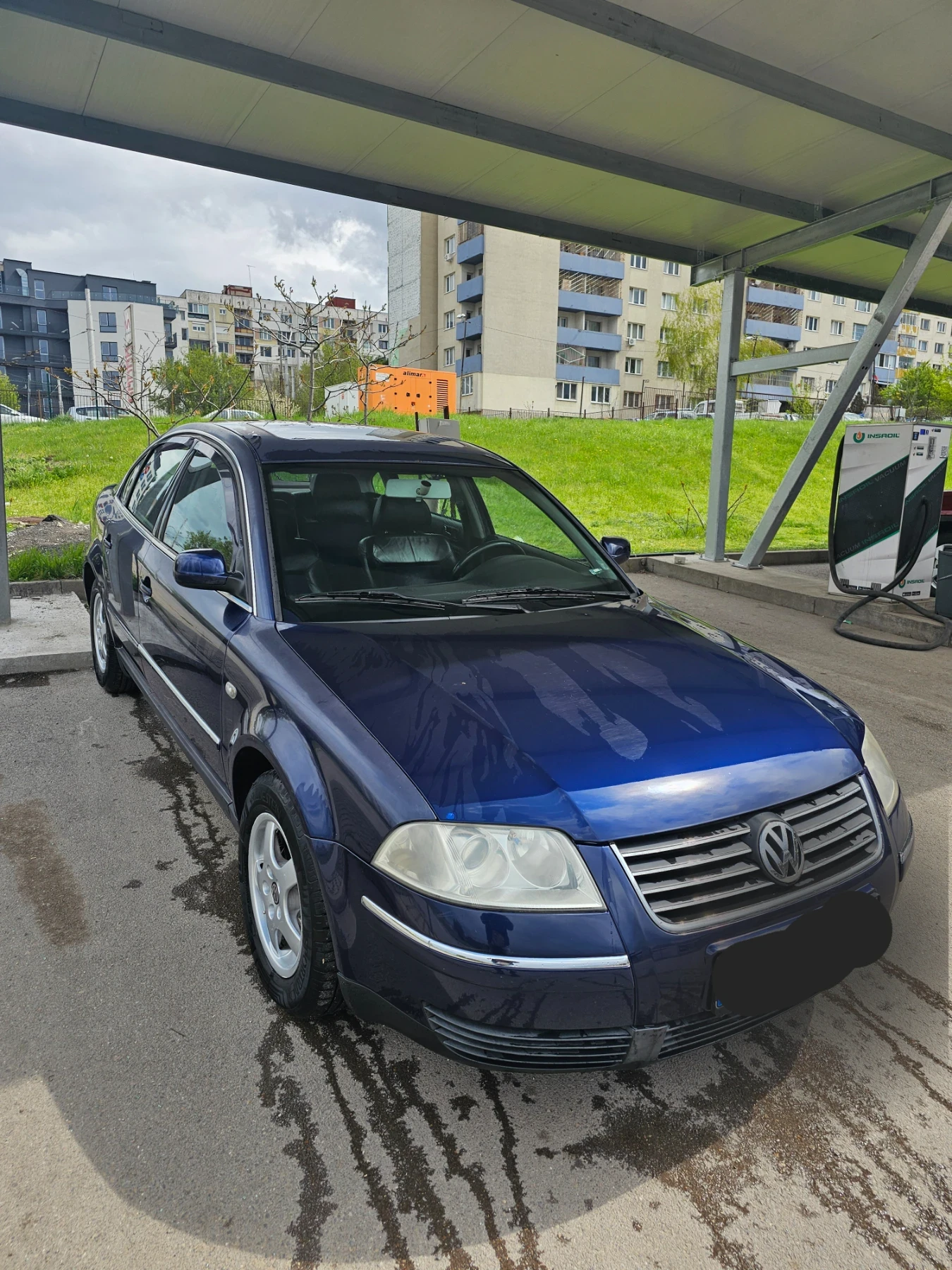VW Passat 1.8T, снимка 2 - Автомобили и джипове - 54609940