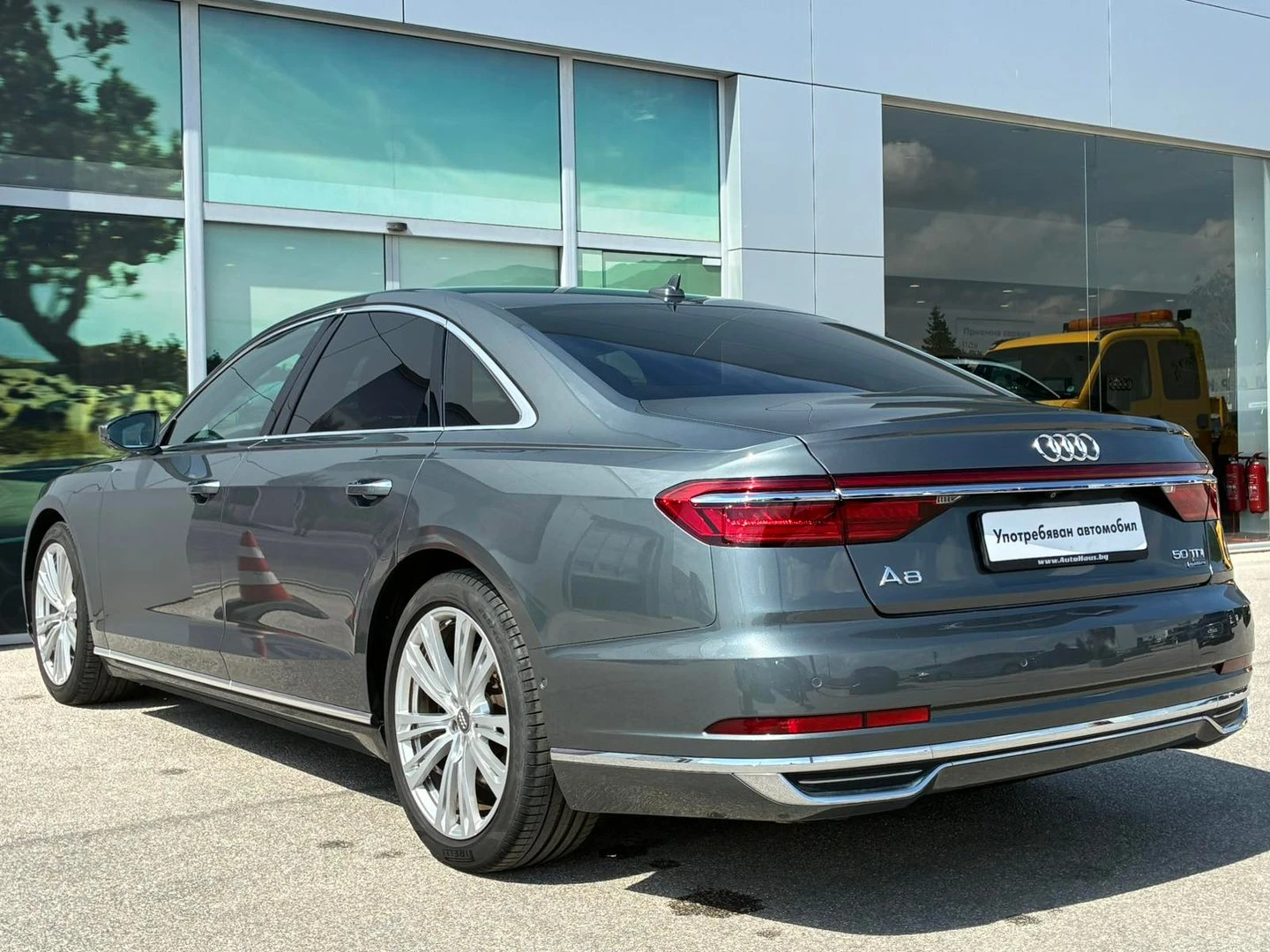 Audi A8 | Mobile.bg � ����������� 11