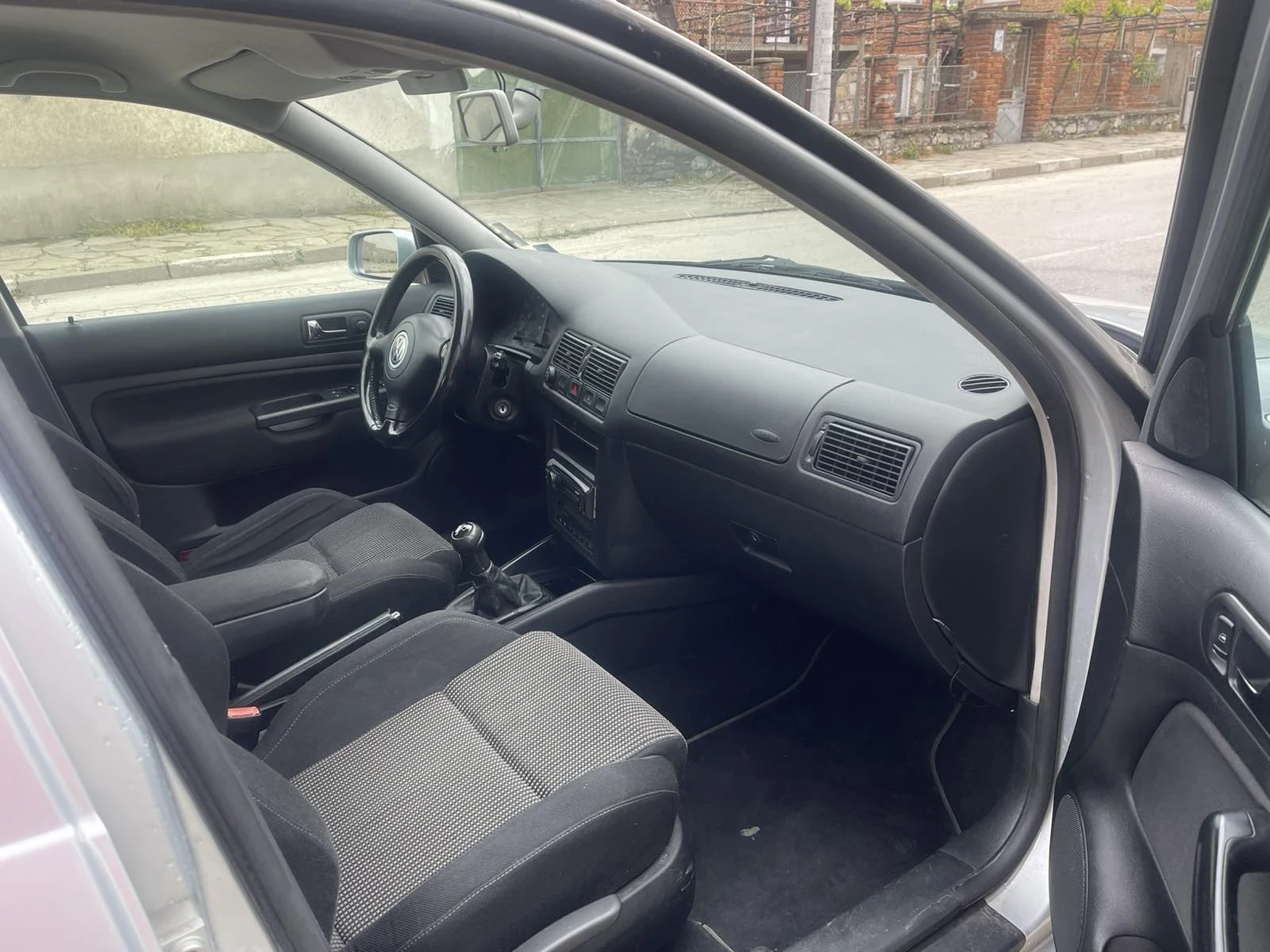 VW Golf, снимка 8 - Автомобили и джипове - 54582235