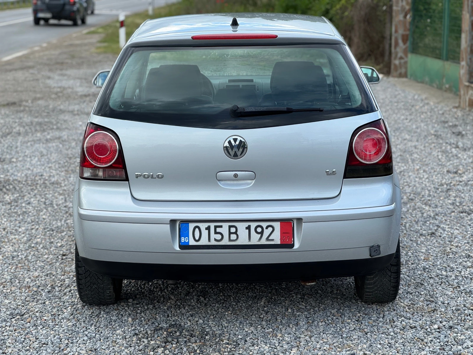 VW Polo 1.4i* Климатик* Газ-Бензин* FACELIFT* Топ, снимка 6 - Автомобили и джипове - 54703893