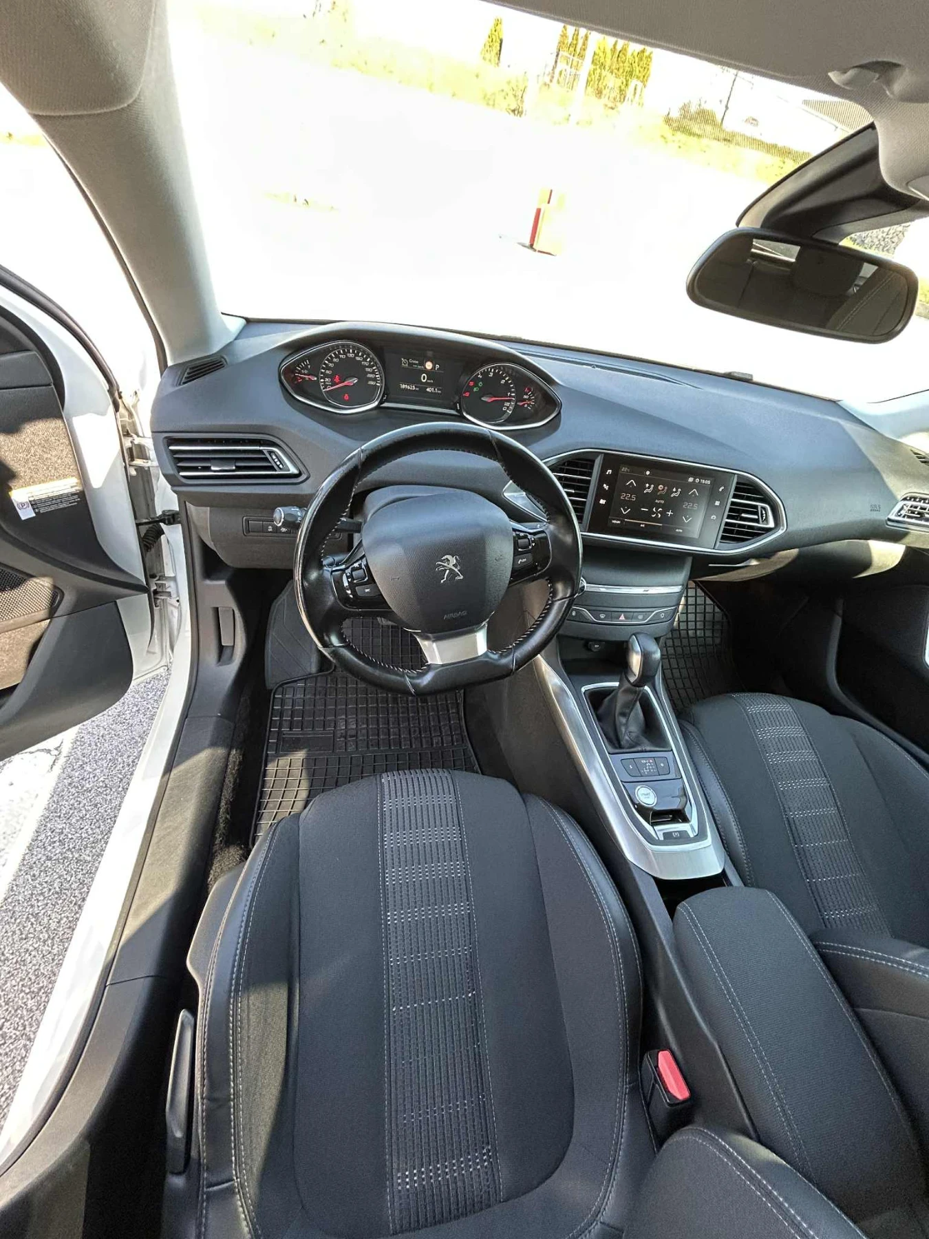 Peugeot 308, снимка 8 - Автомобили и джипове - 54839695