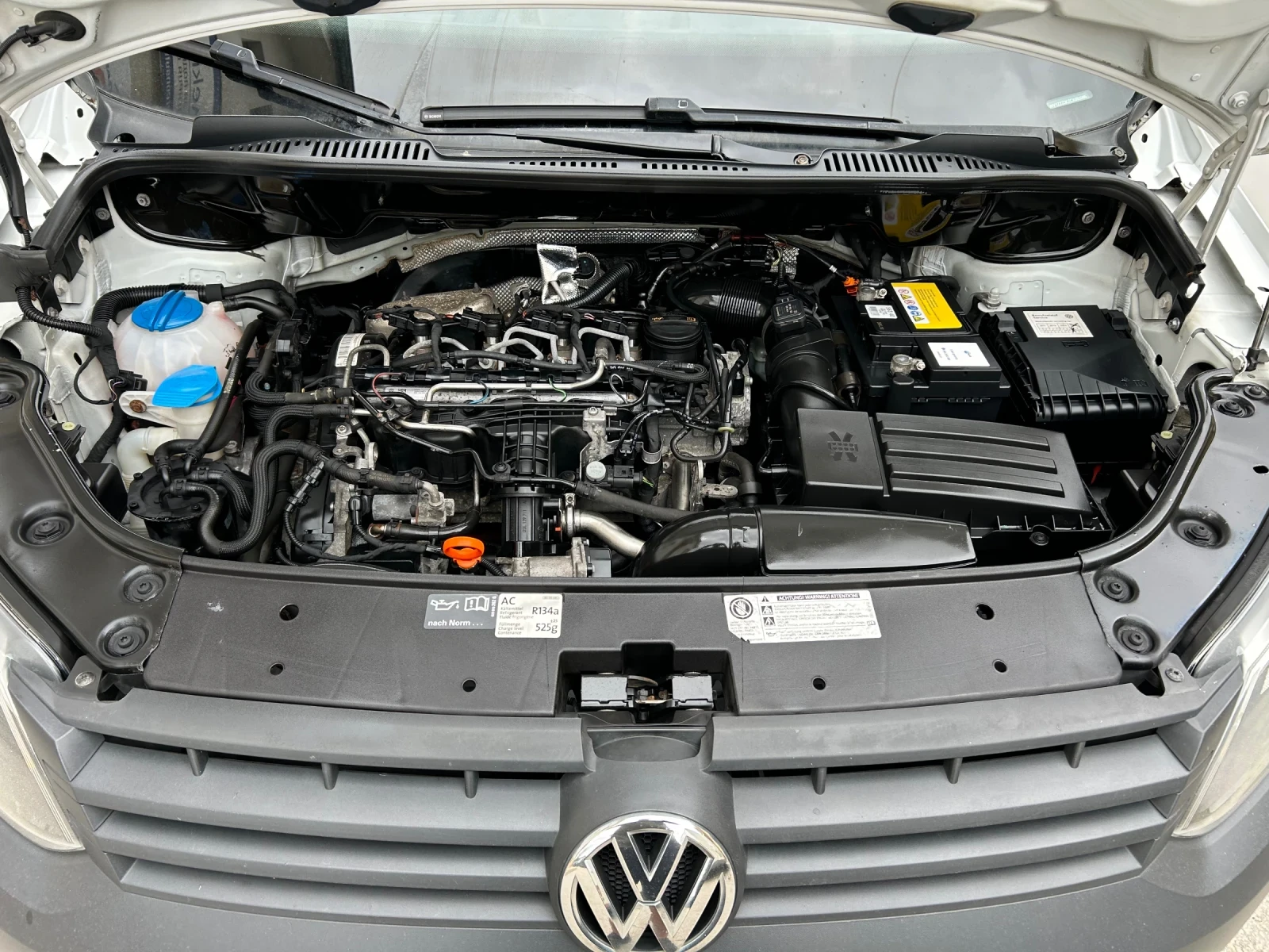 VW Caddy 1.6TDI КЛИМАТИК ЕВРО 5, снимка 16 - Автомобили и джипове - 54886300