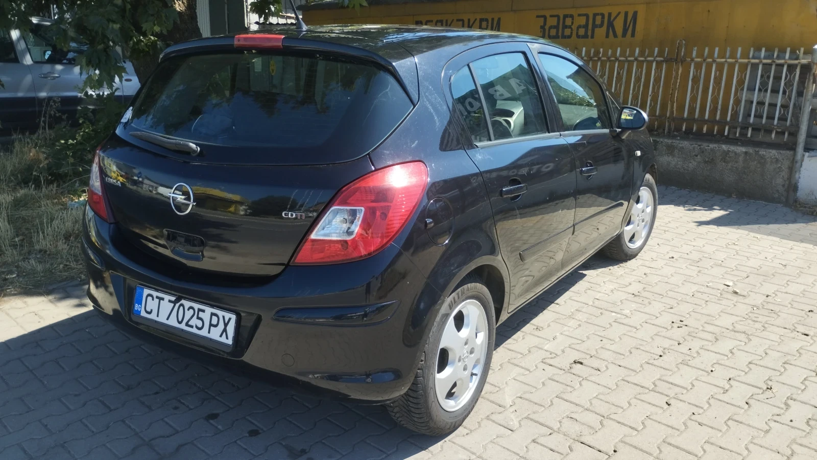Opel Corsa, снимка 3 - Автомобили и джипове - 54909868